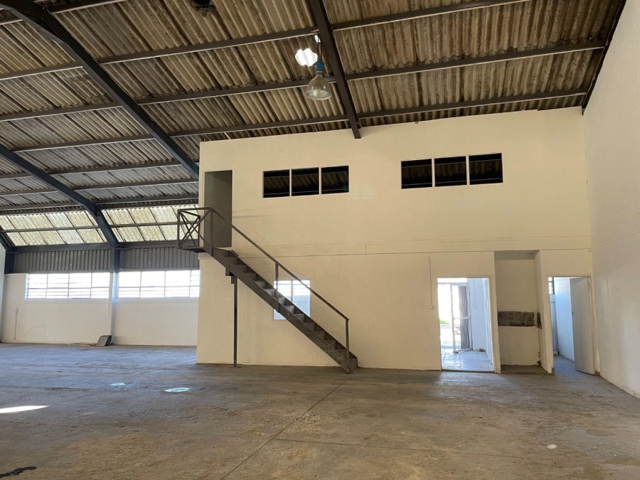 To Let commercial Property for Rent in Retreat Western Cape